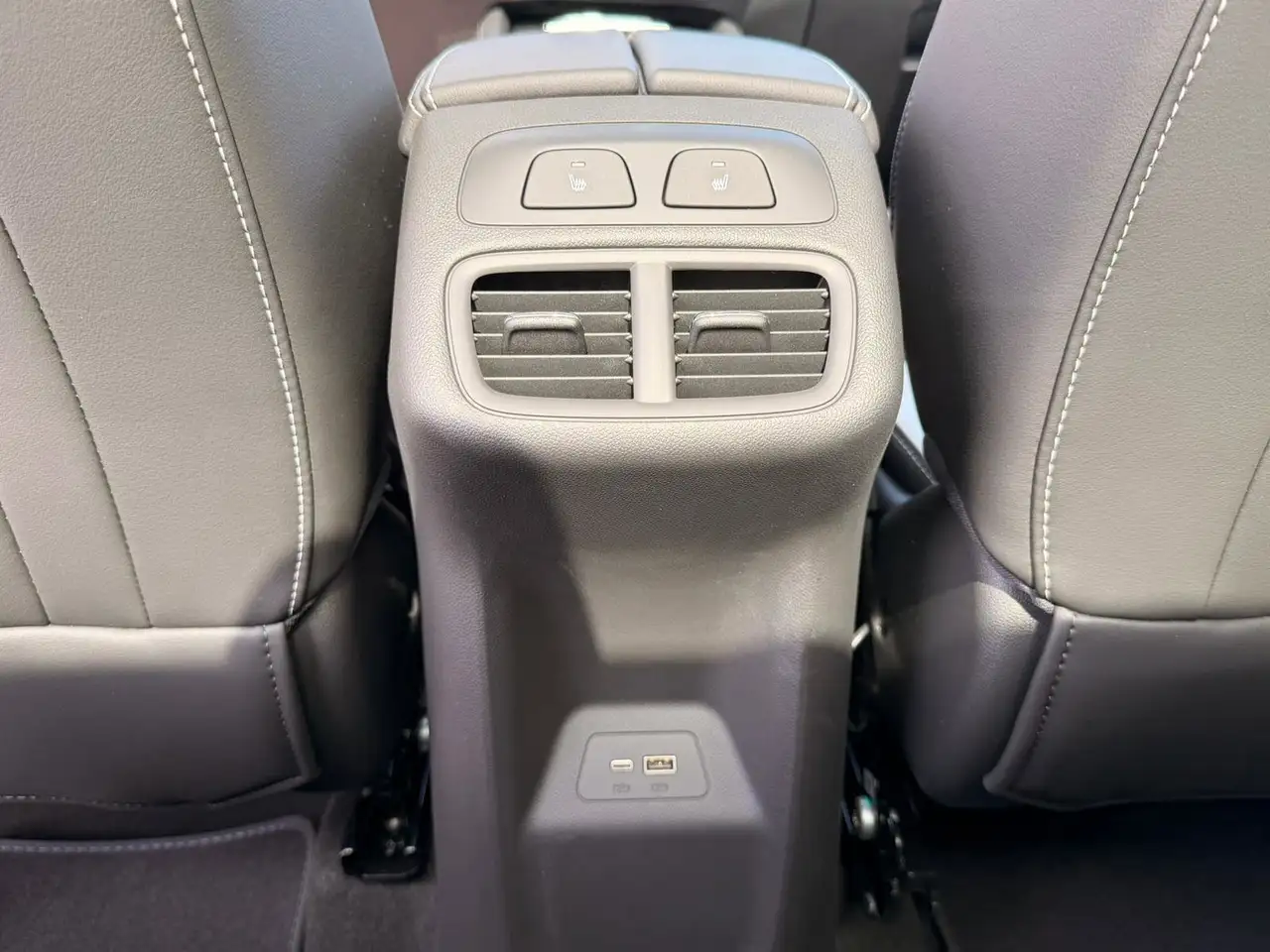 Buick Envision снимка Buick Envision