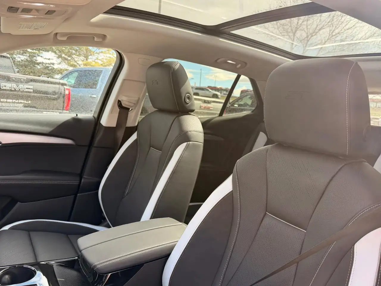 Buick Envision снимка Buick Envision