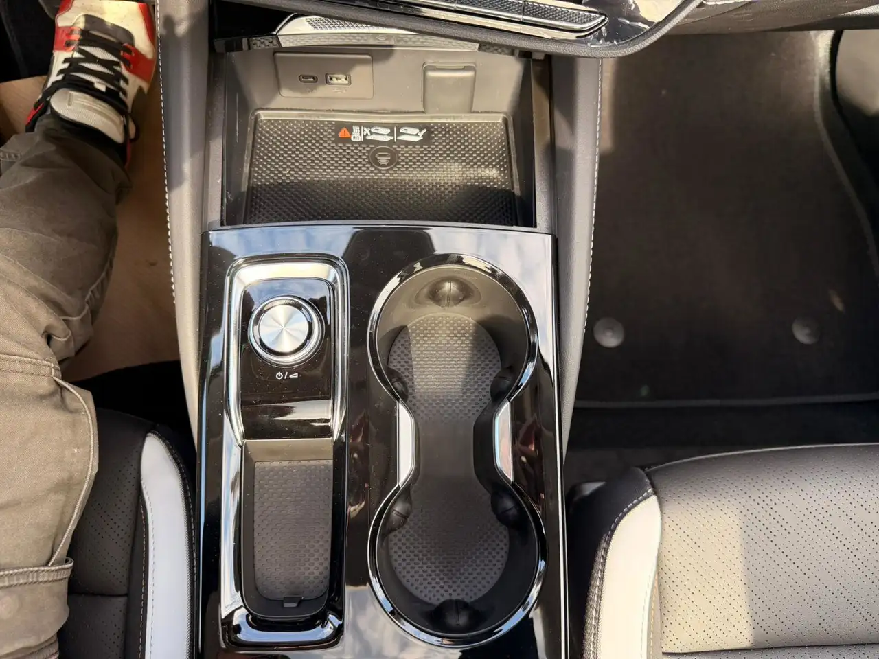 Buick Envision снимка Buick Envision