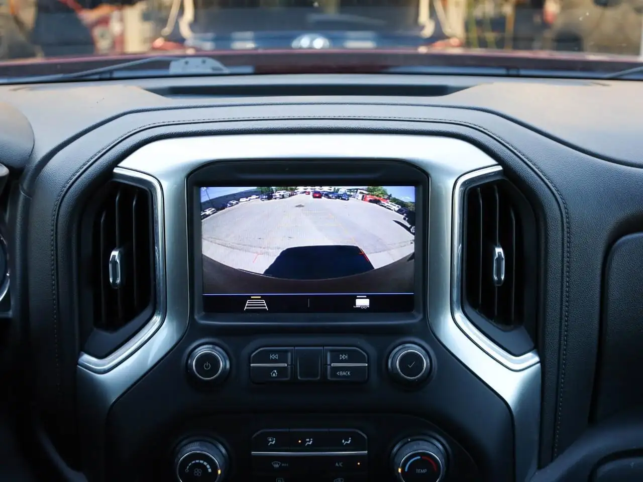 Chevrolet Silverado 1500 снимка Chevrolet Silverado 1500