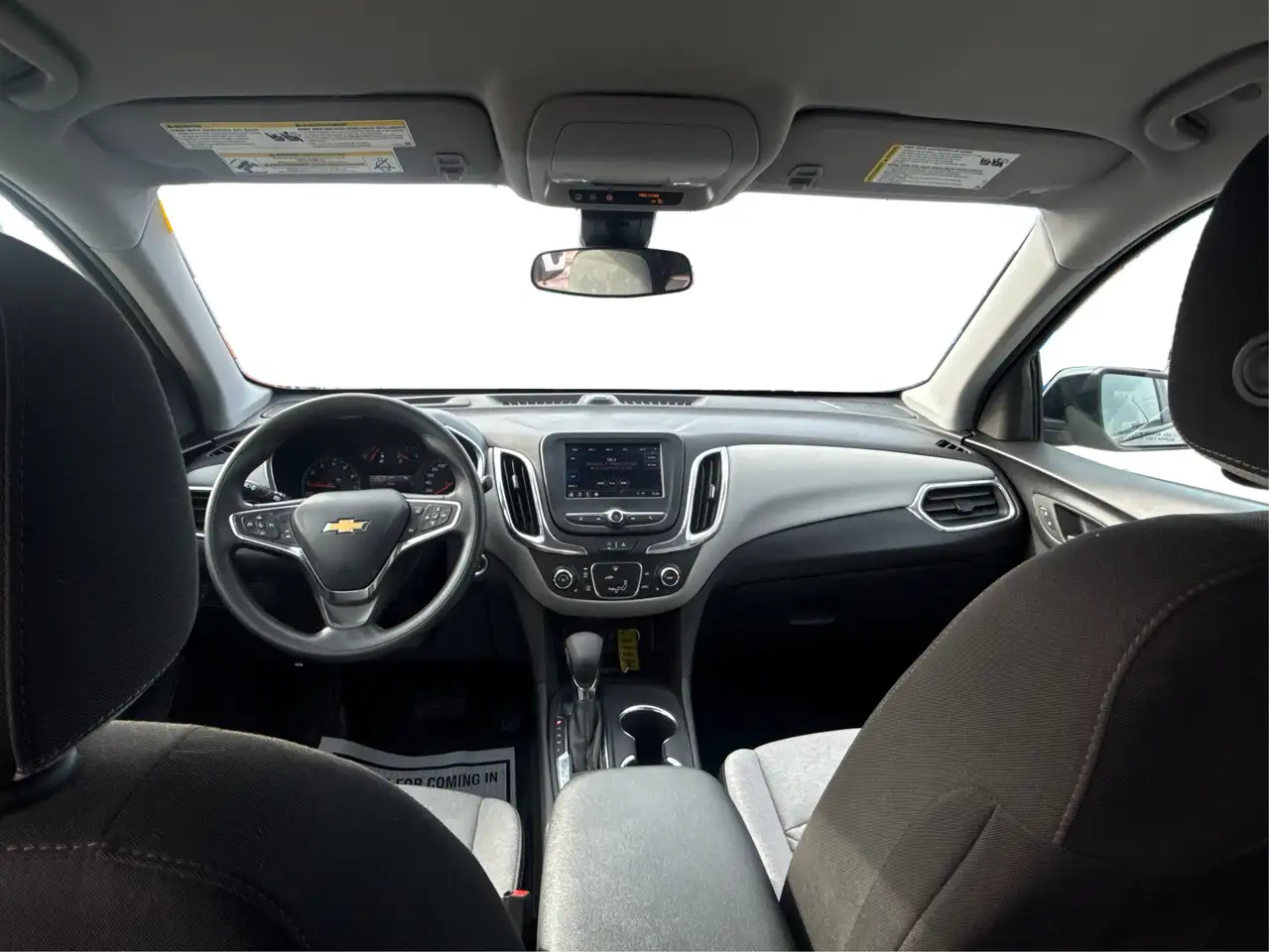 Chevrolet Equinox снимка Chevrolet Equinox