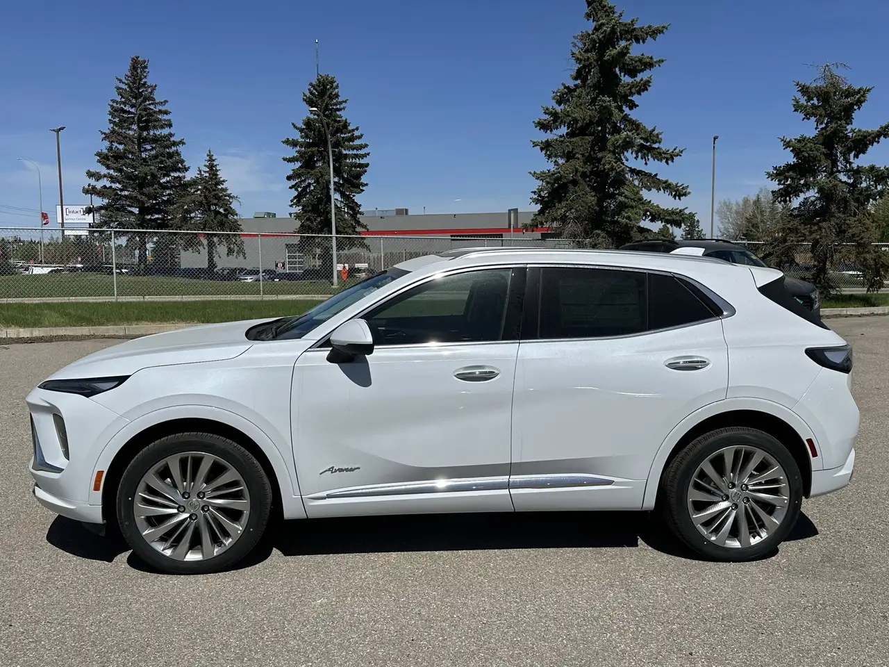 Buick Envision photo Buick Envision
