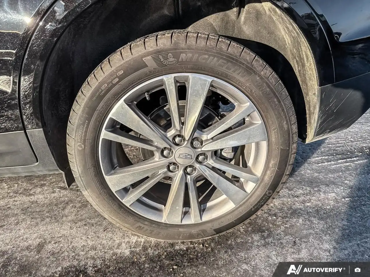Cadillac XT5 photo Cadillac XT5