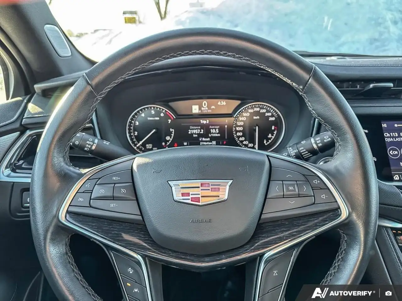 Cadillac XT5 photo Cadillac XT5