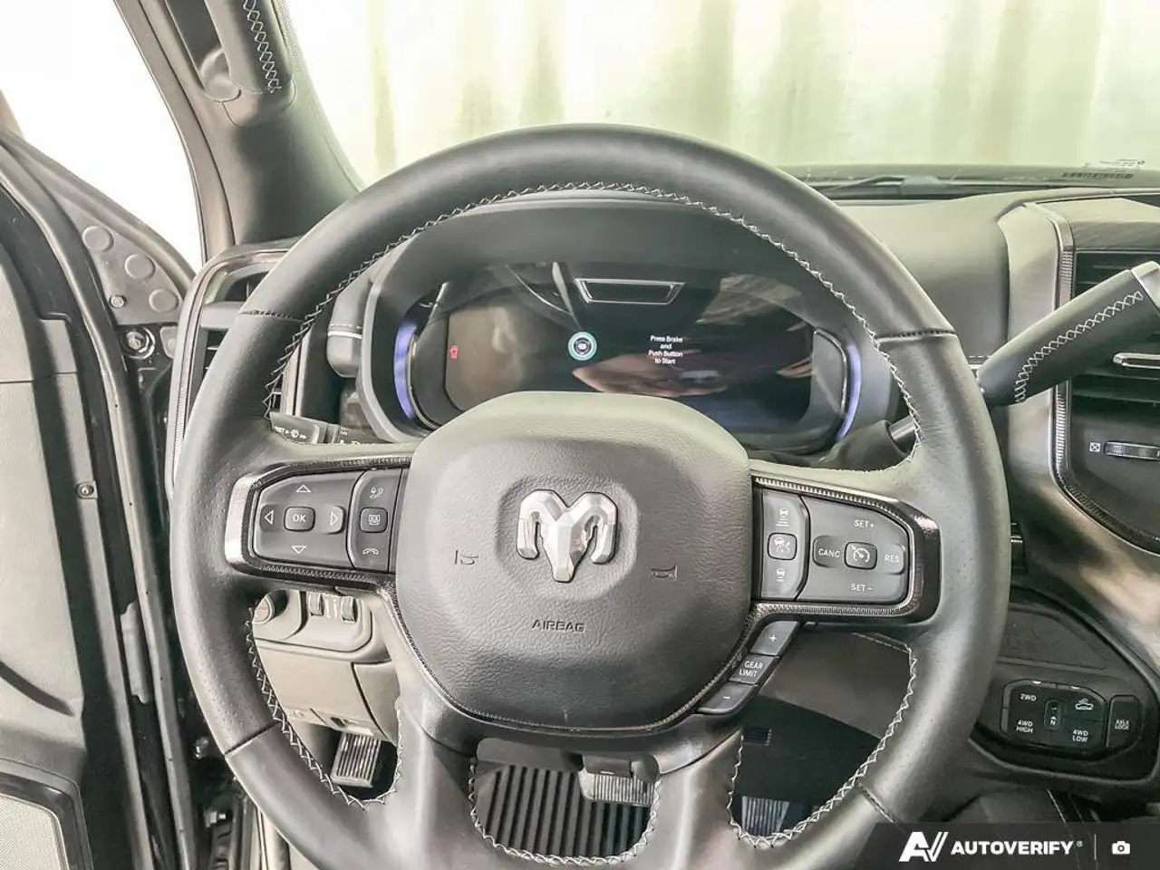 RAM 2500 снимка RAM 2500