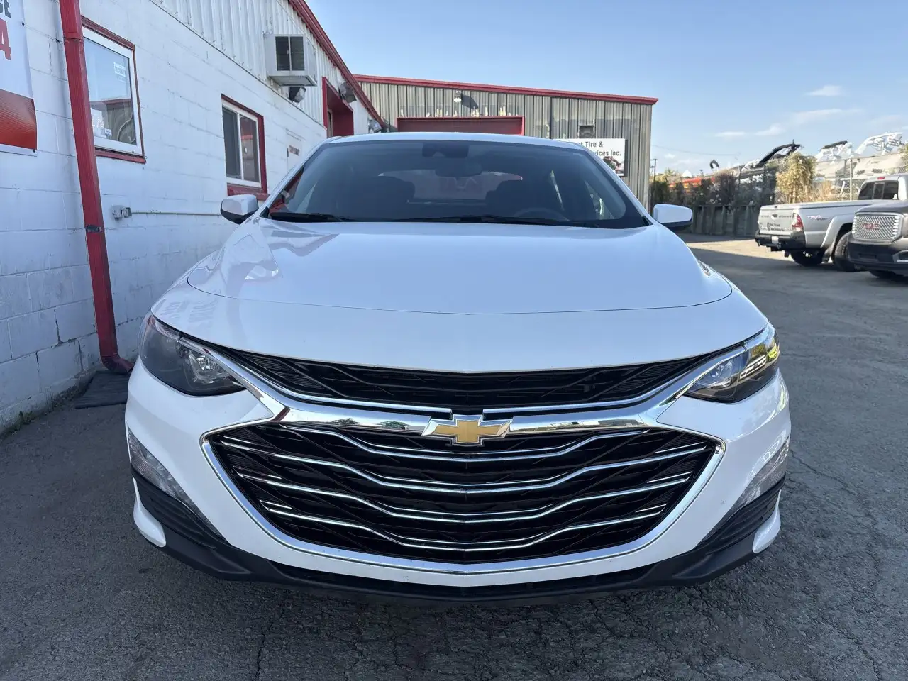 Chevrolet Malibu снимка Chevrolet Malibu