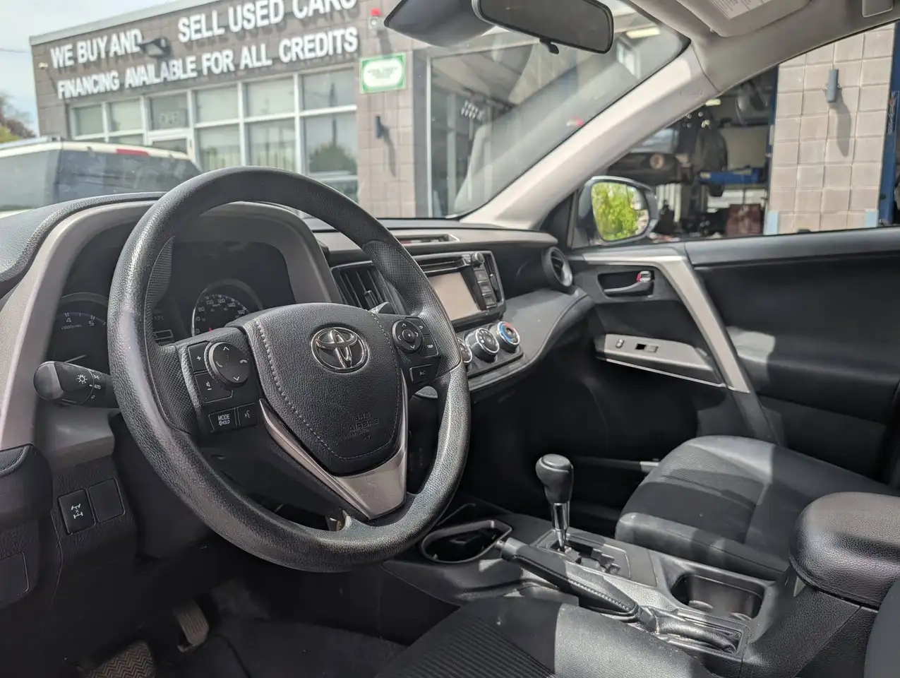 Toyota RAV 4 снимка Toyota RAV 4