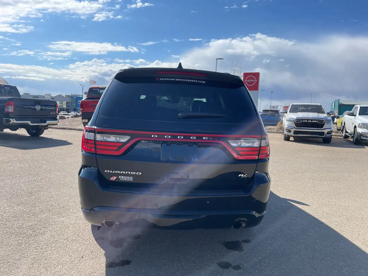 Dodge Durango снимка Dodge Durango