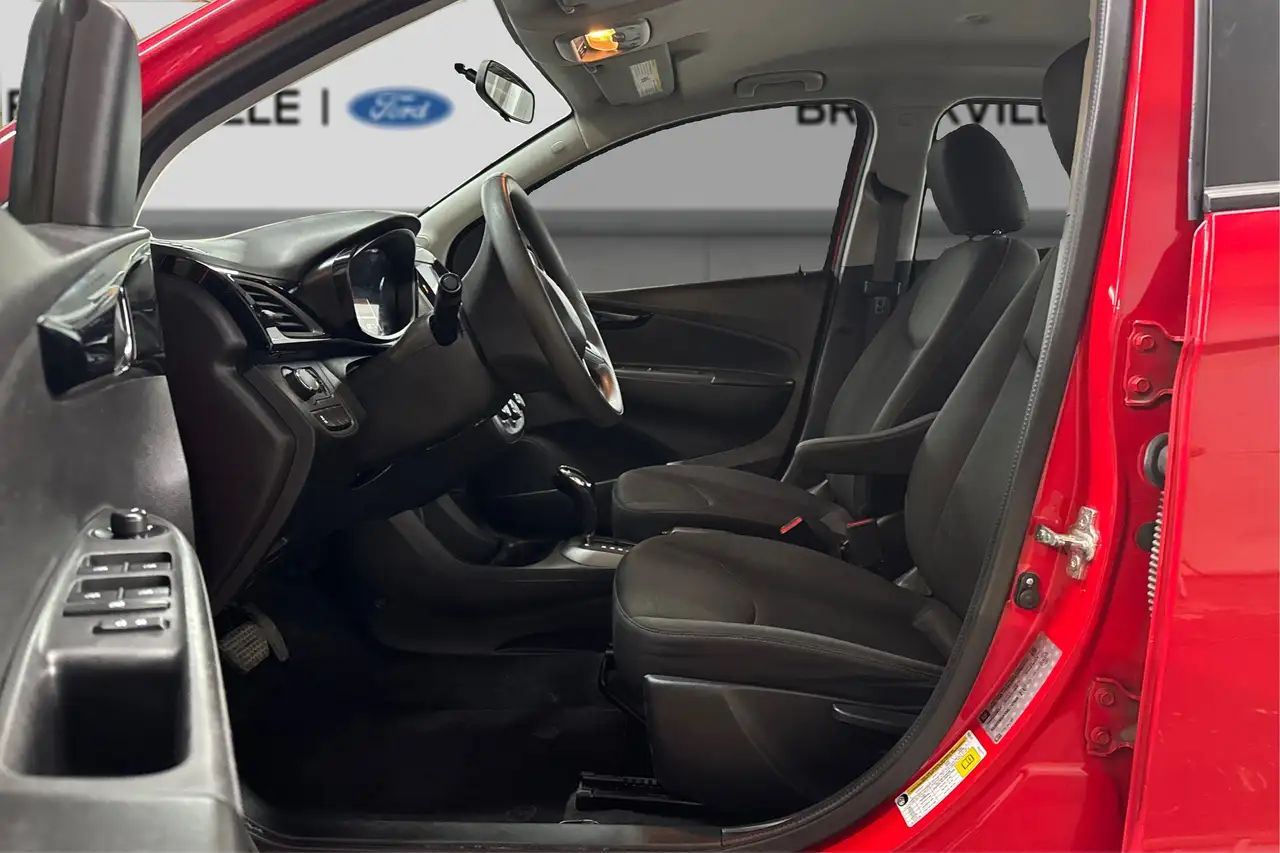 Chevrolet Spark снимка Chevrolet Spark