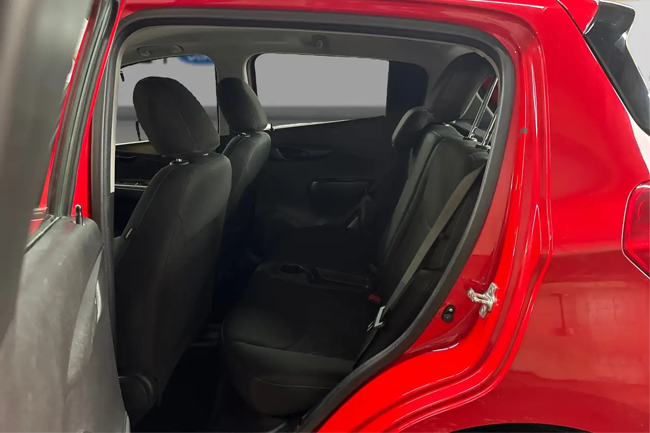 Chevrolet Spark снимка Chevrolet Spark