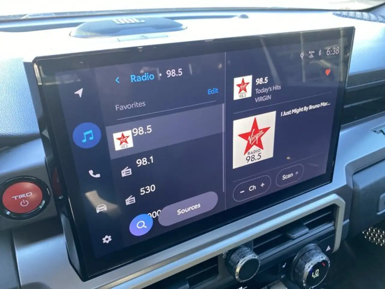 Toyota Tacoma снимка Toyota Tacoma