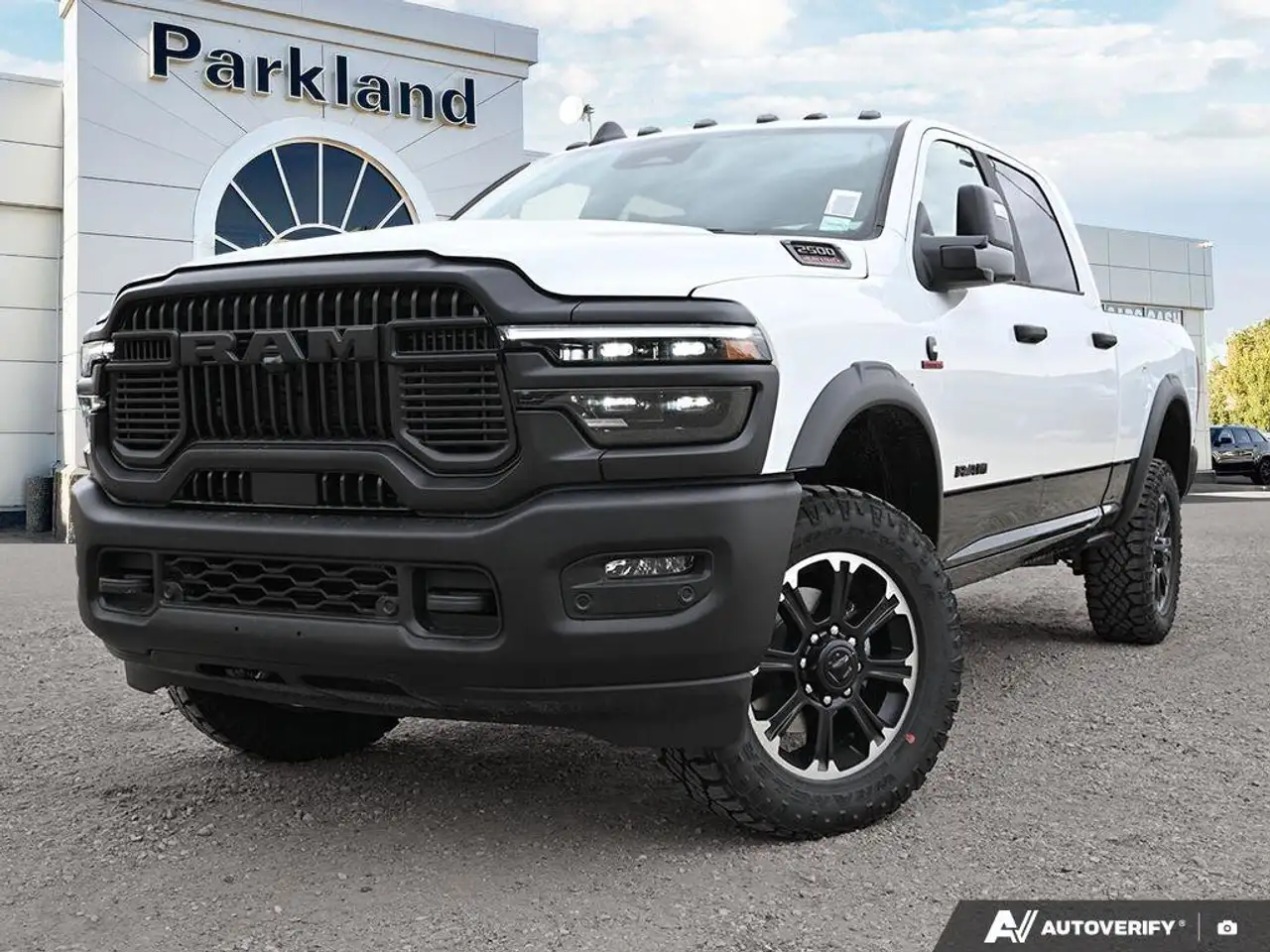RAM 2500 снимка RAM 2500
