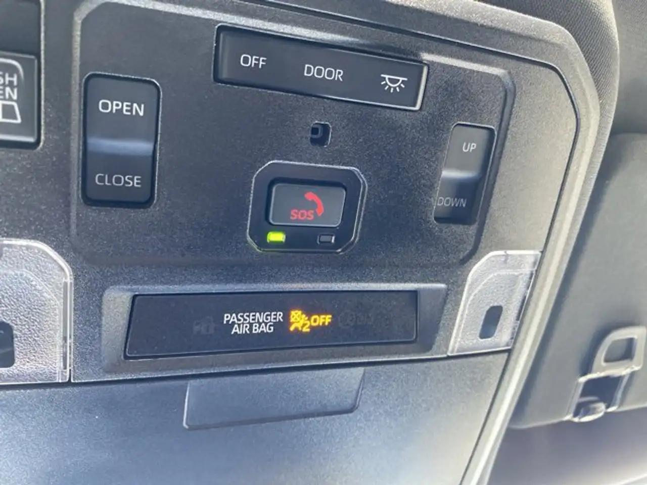 Toyota Tacoma снимка Toyota Tacoma