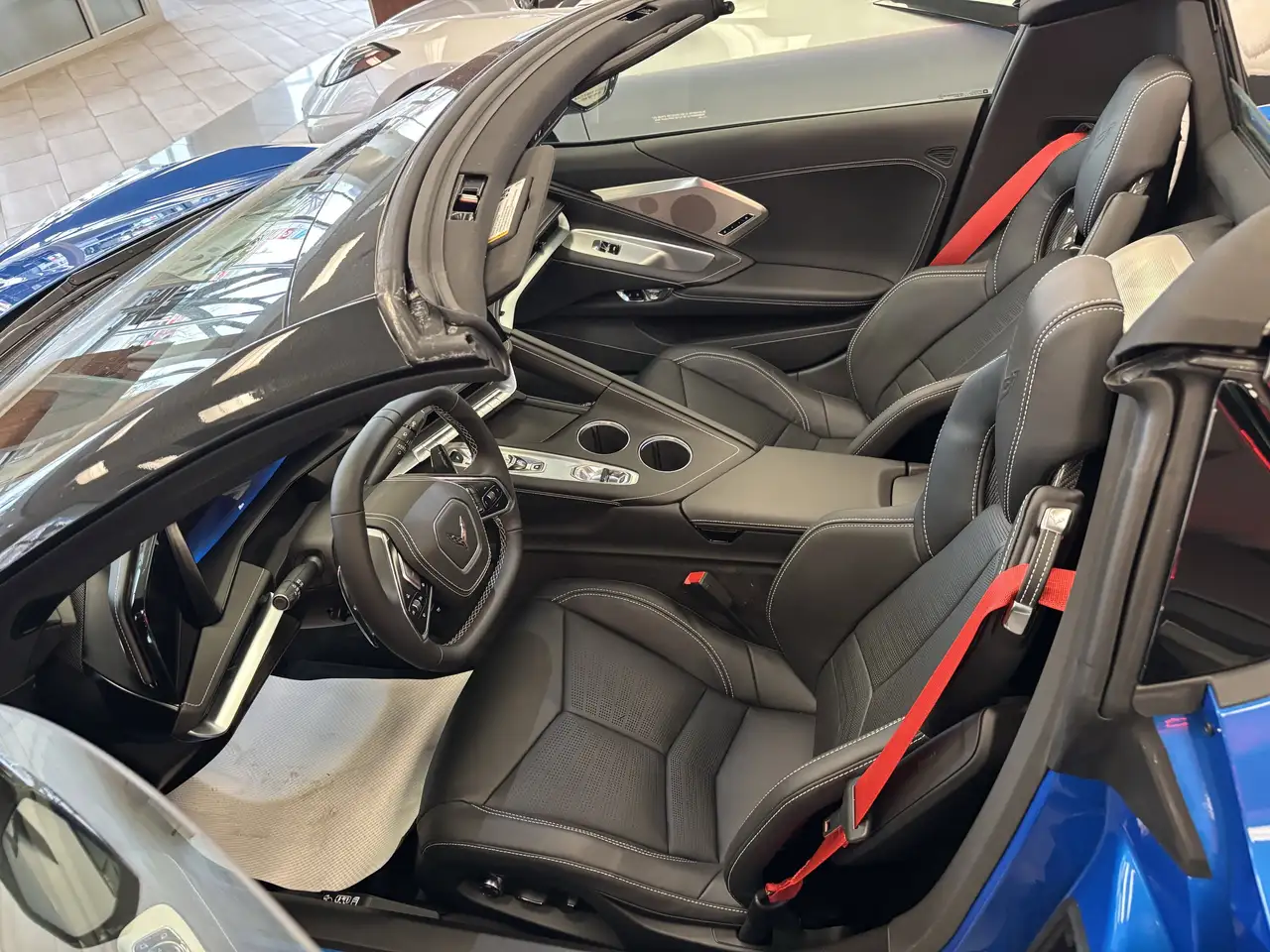 Chevrolet Corvette снимка Chevrolet Corvette