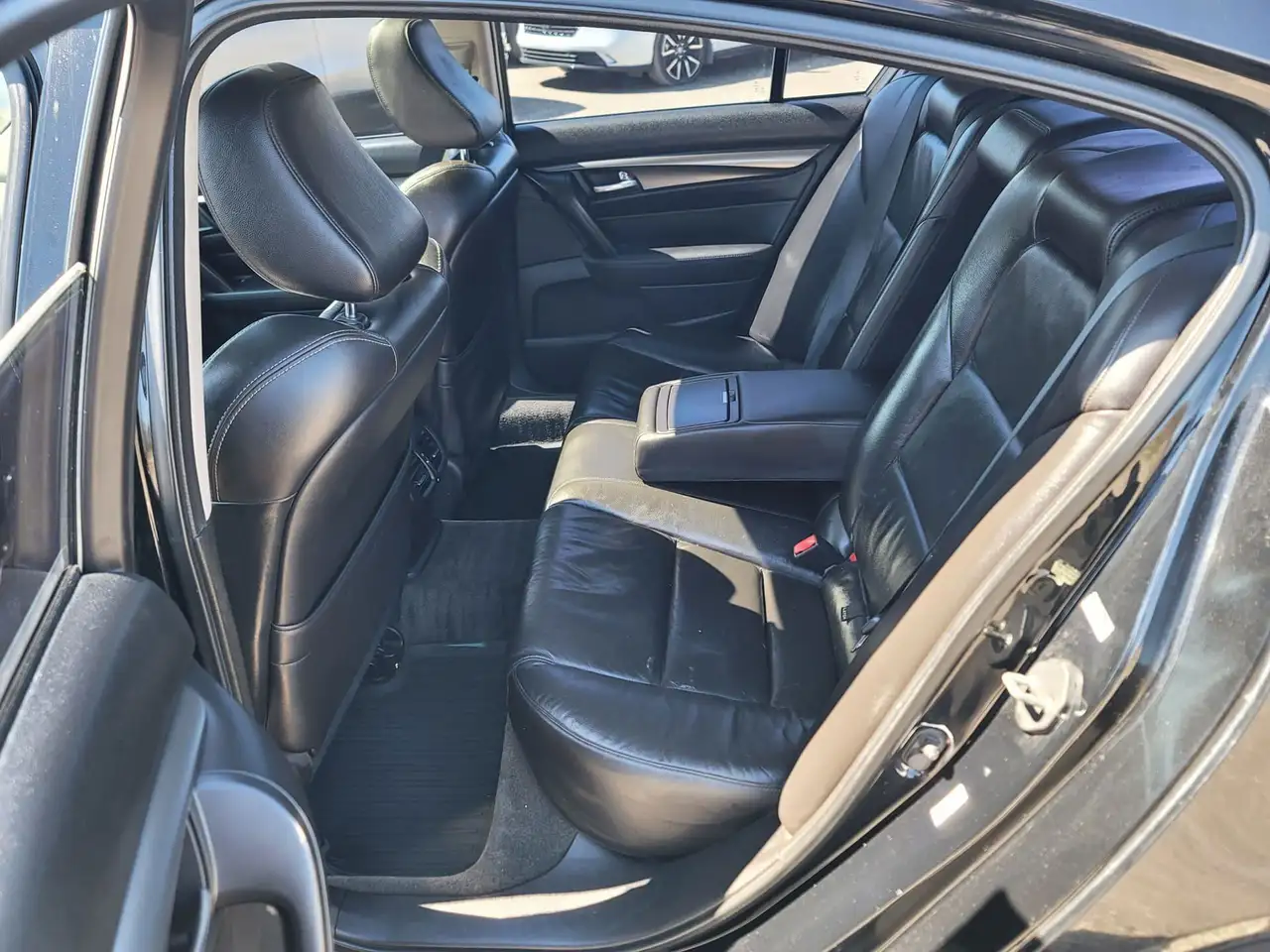 Acura TL снимка Acura TL