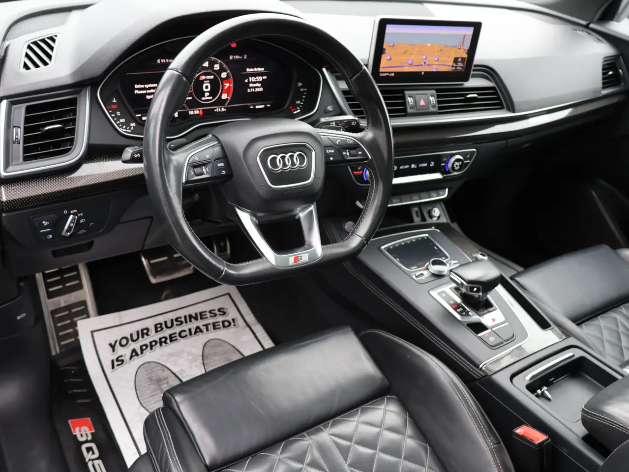 Audi SQ5 снимка Audi SQ5