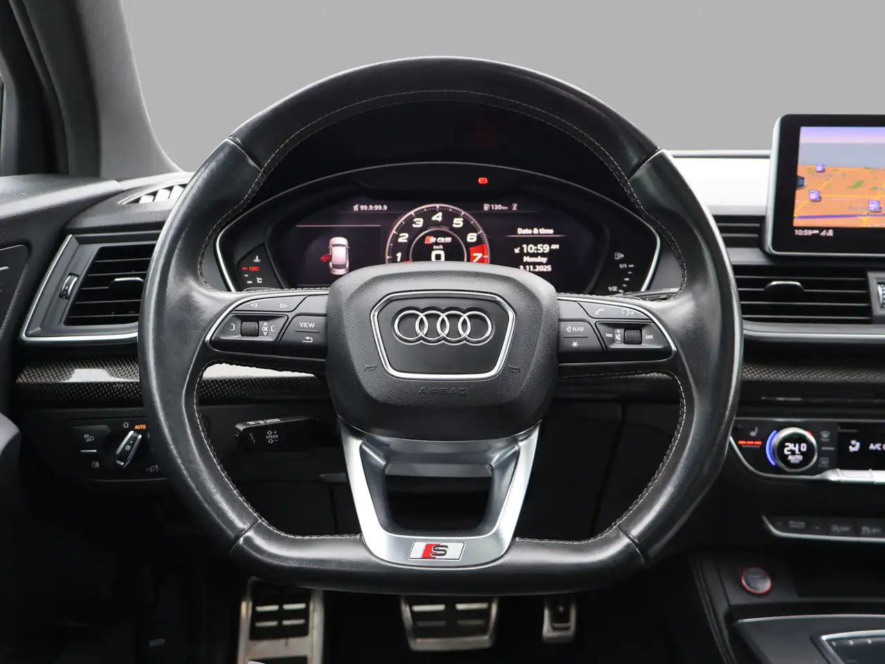 Audi SQ5 снимка Audi SQ5