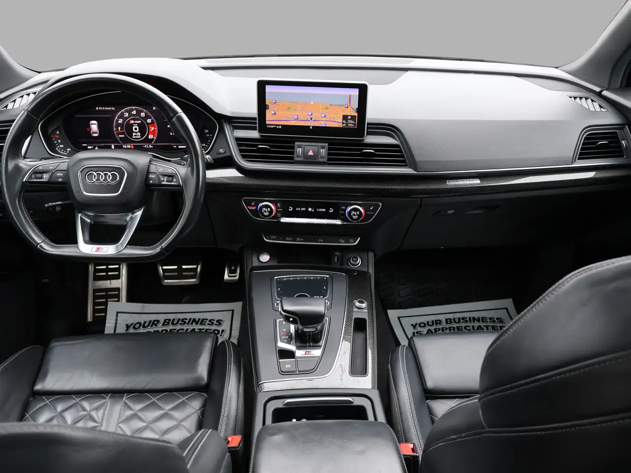 Audi SQ5 снимка Audi SQ5