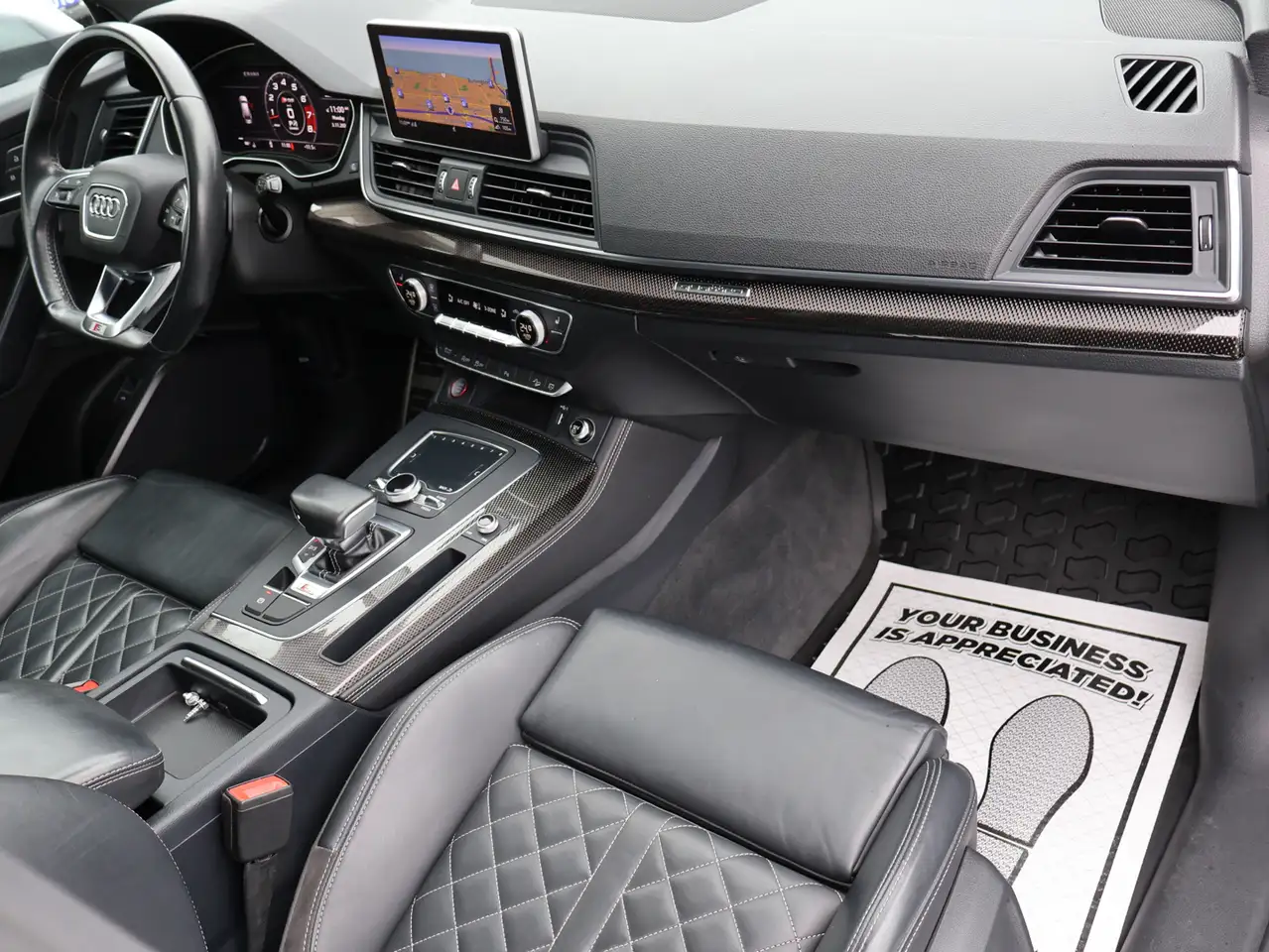 Audi SQ5 снимка Audi SQ5