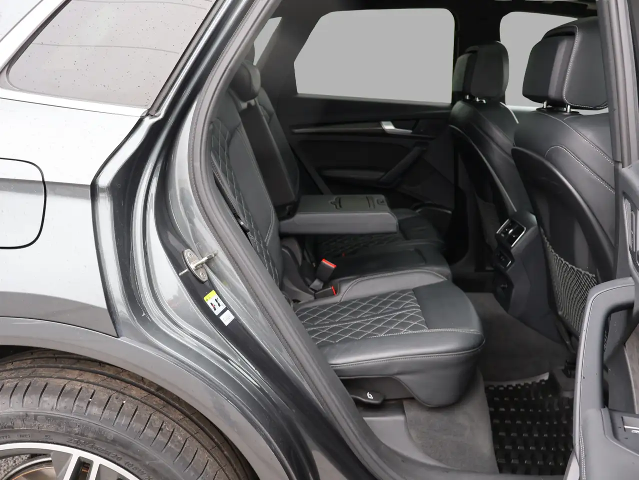 Audi SQ5 снимка Audi SQ5
