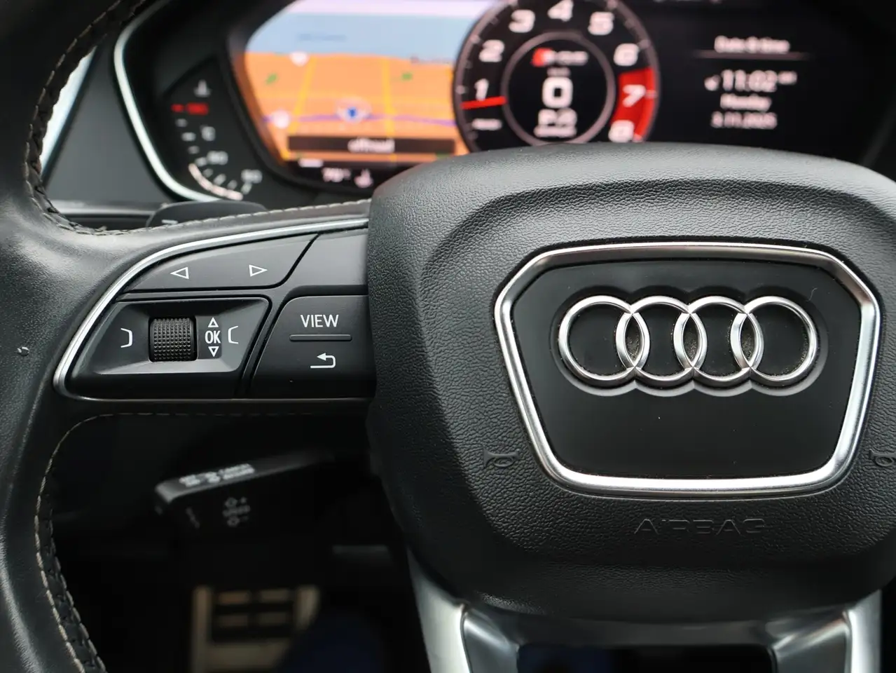 Audi SQ5 снимка Audi SQ5