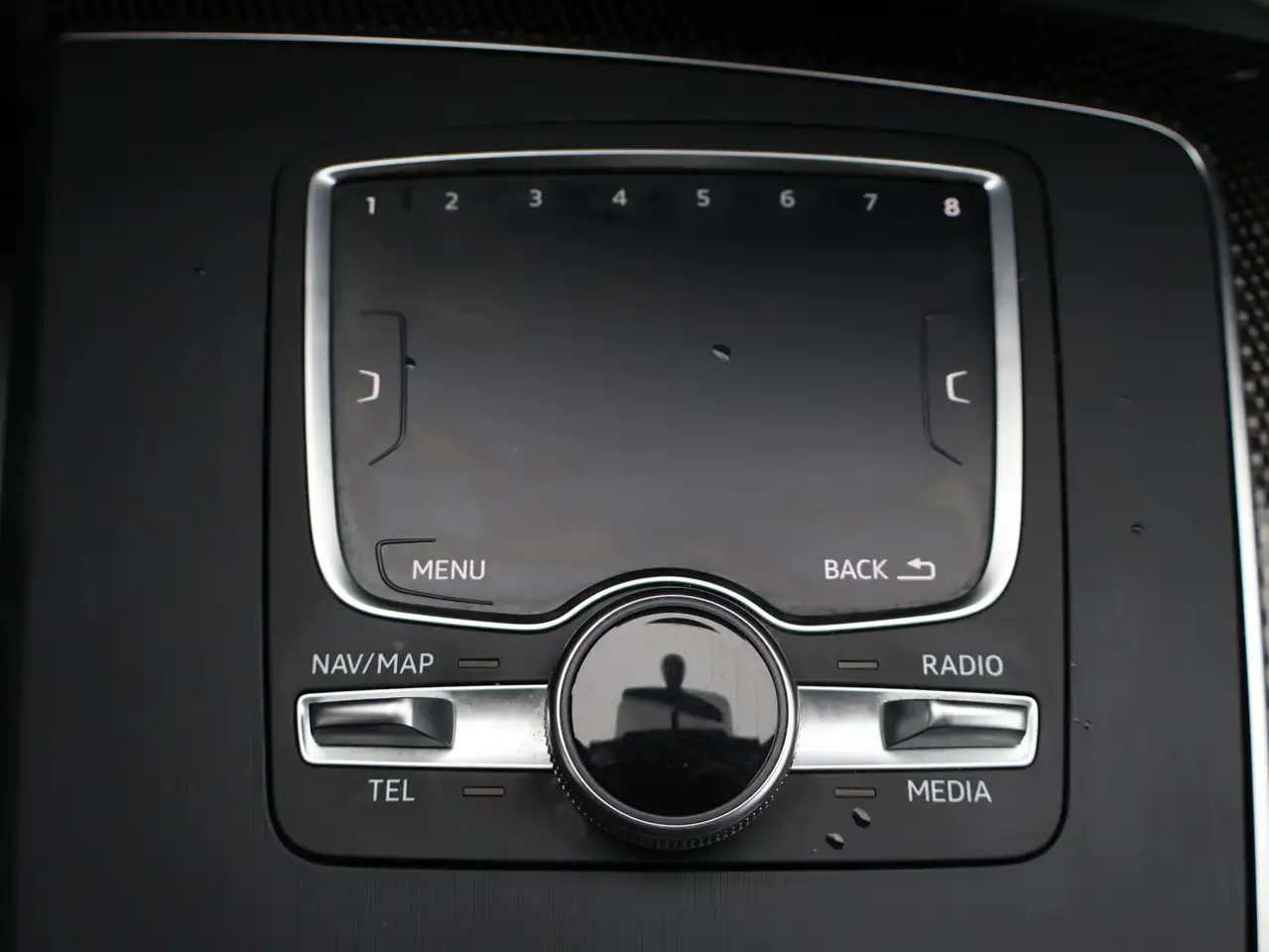 Audi SQ5 снимка Audi SQ5