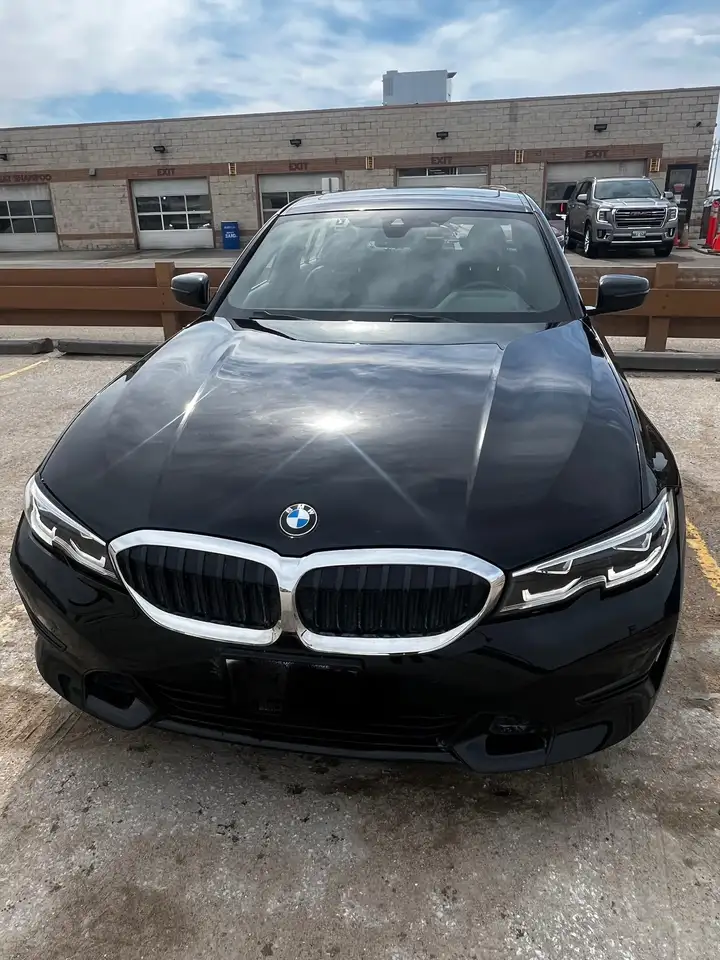 BMW 3 Series снимка BMW 3 Series