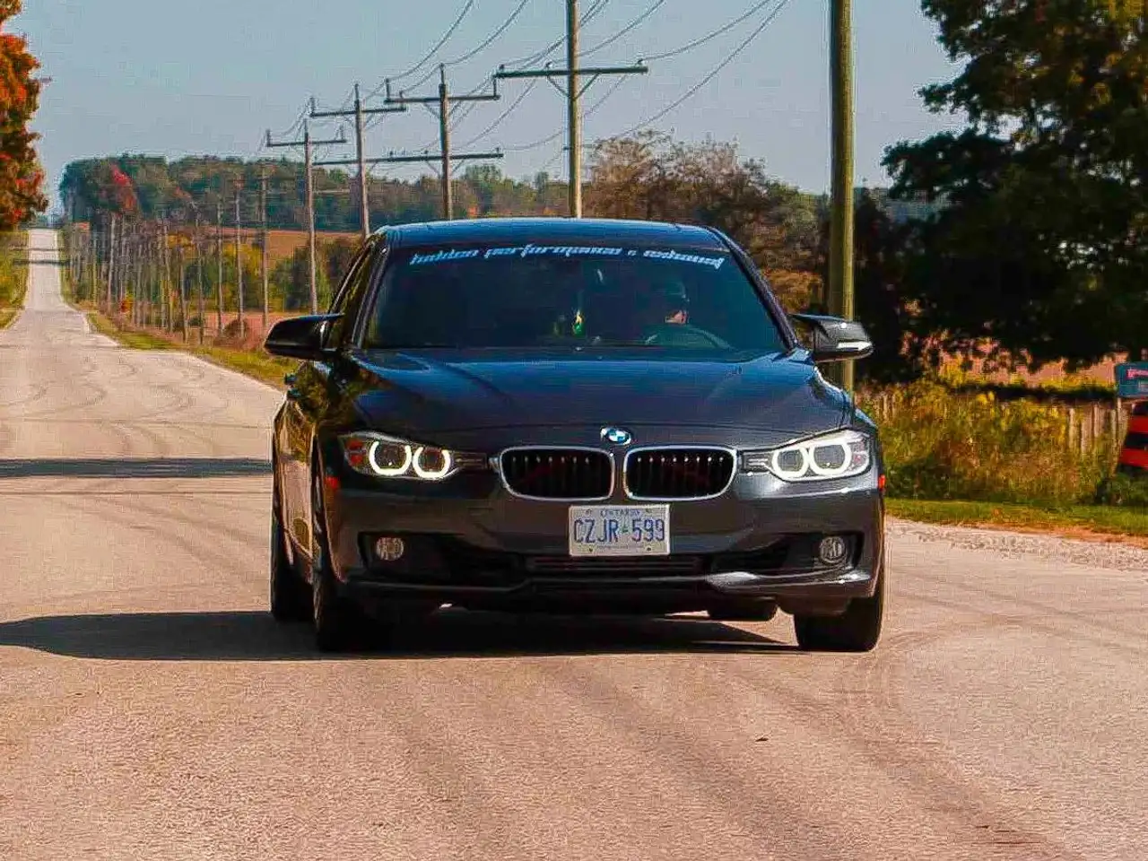 BMW 3 Series снимка BMW 3 Series