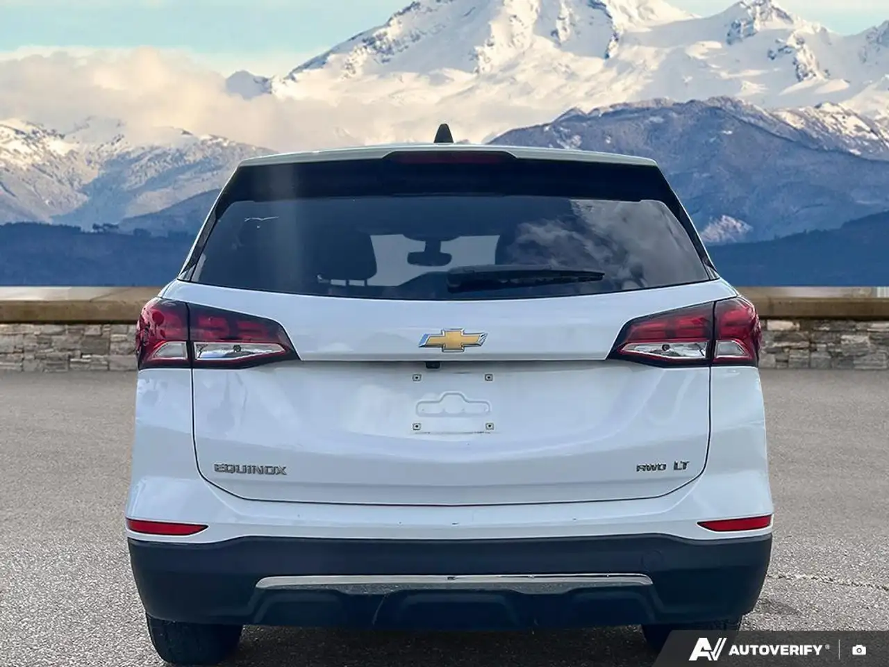 Chevrolet Equinox снимка Chevrolet Equinox