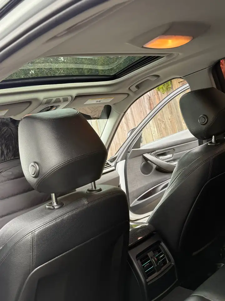 BMW 3 Series photo BMW 3 Series