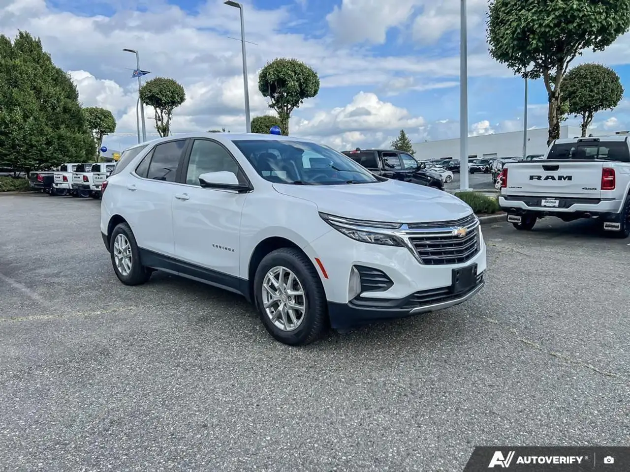 Chevrolet Equinox снимка Chevrolet Equinox