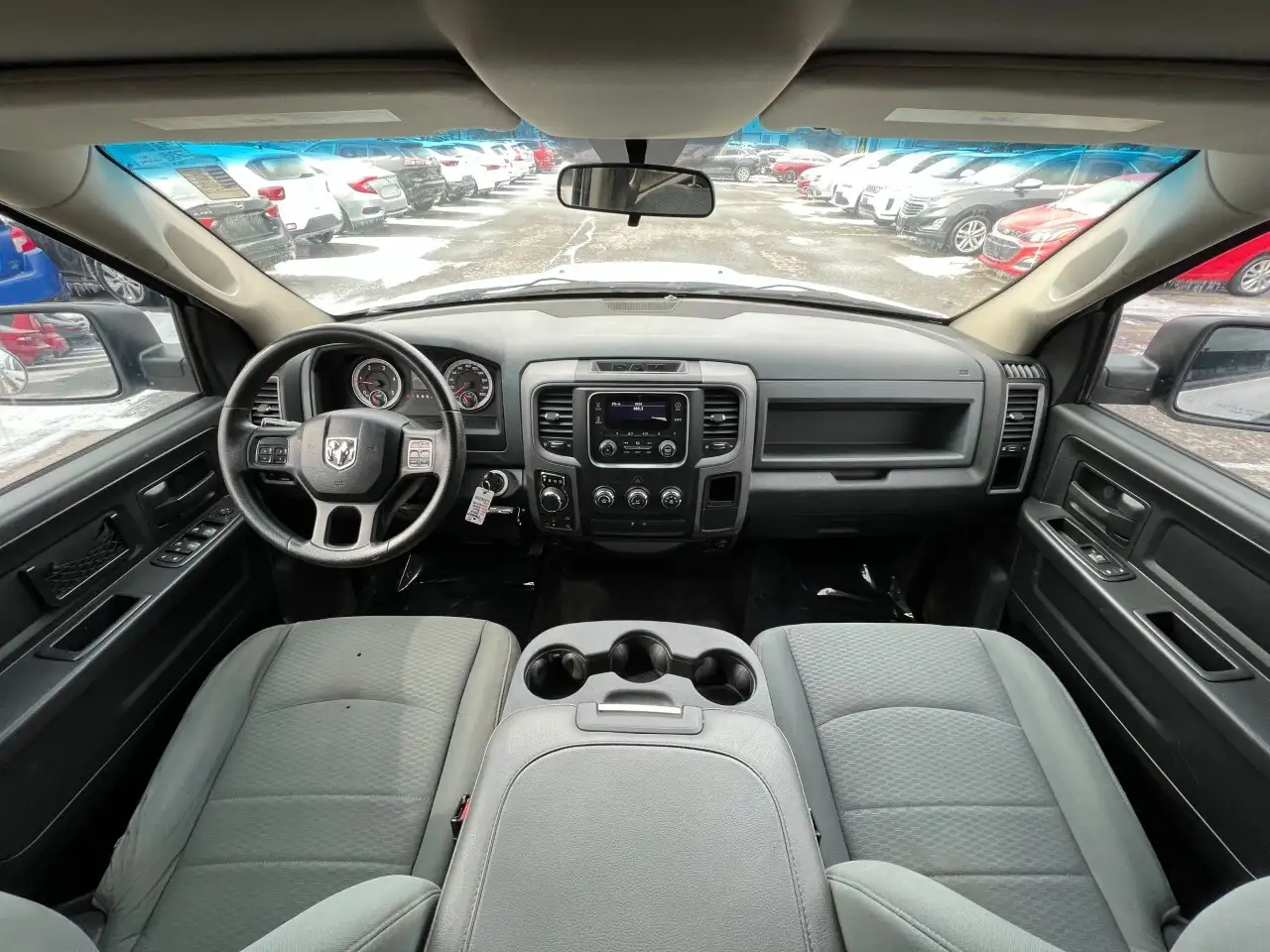 RAM 1500 снимка RAM 1500