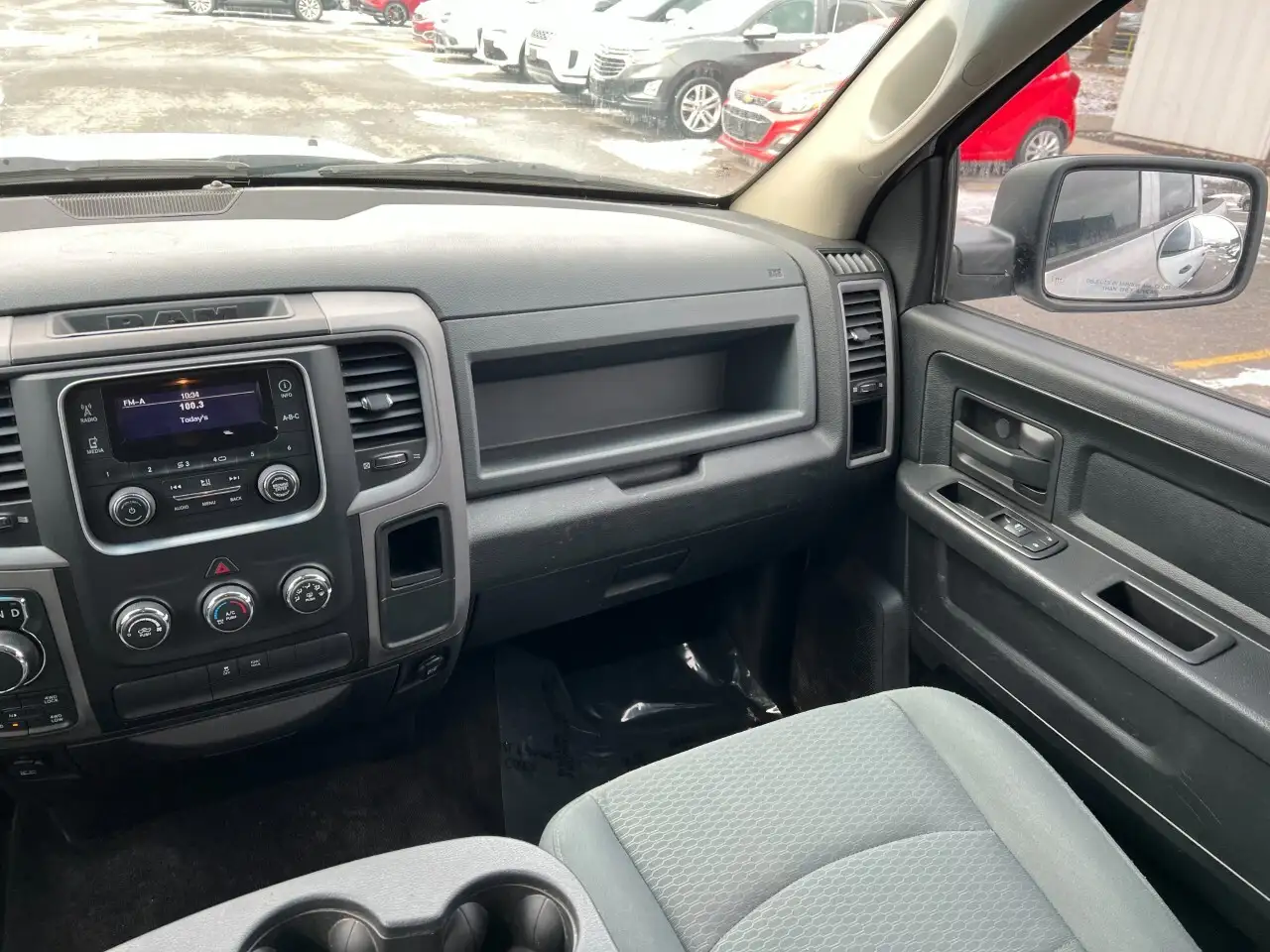 RAM 1500 снимка RAM 1500
