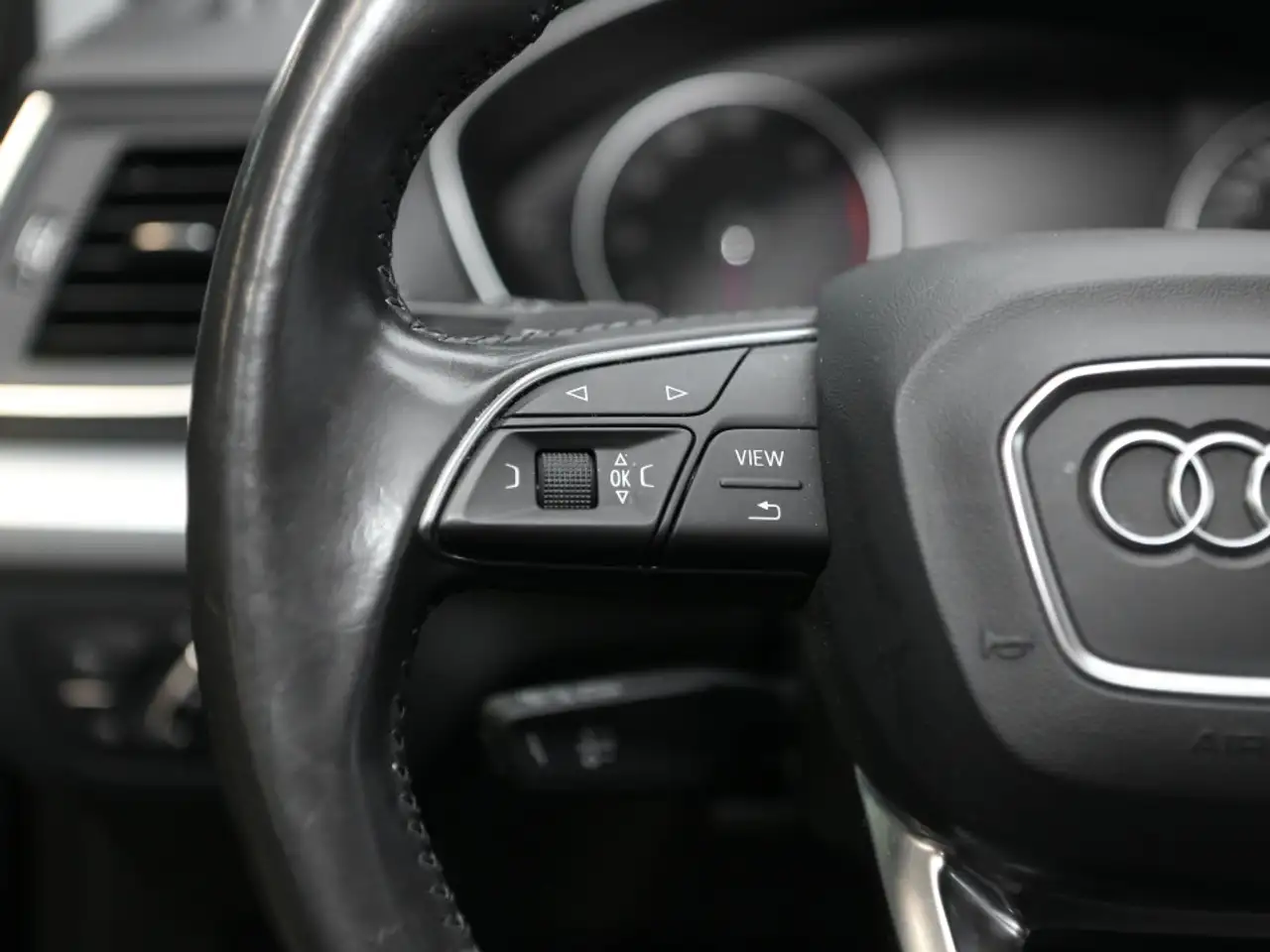 Audi Q5 photo Audi Q5