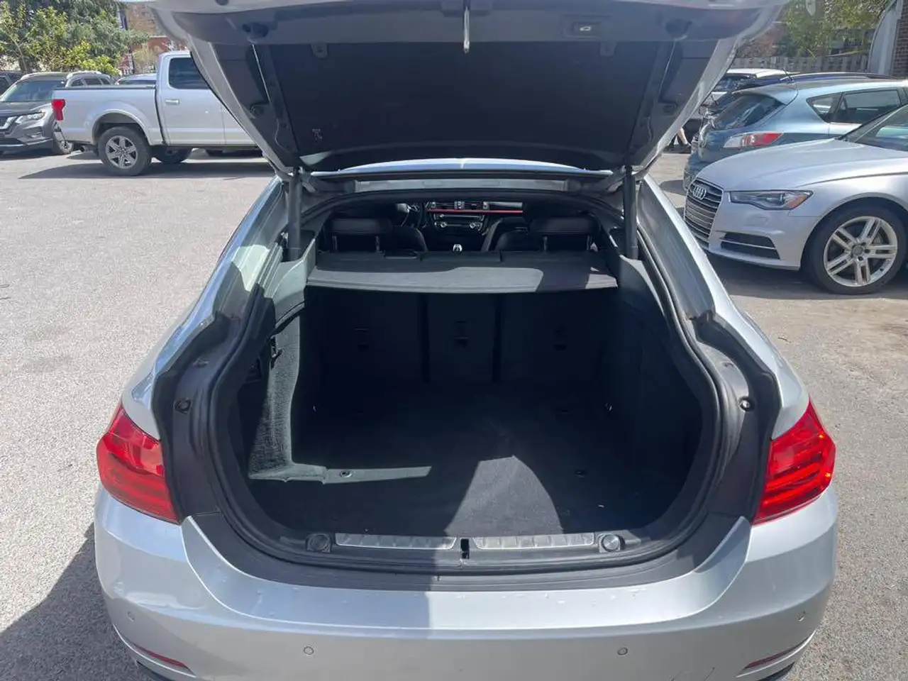 BMW 4 Series снимка BMW 4 Series