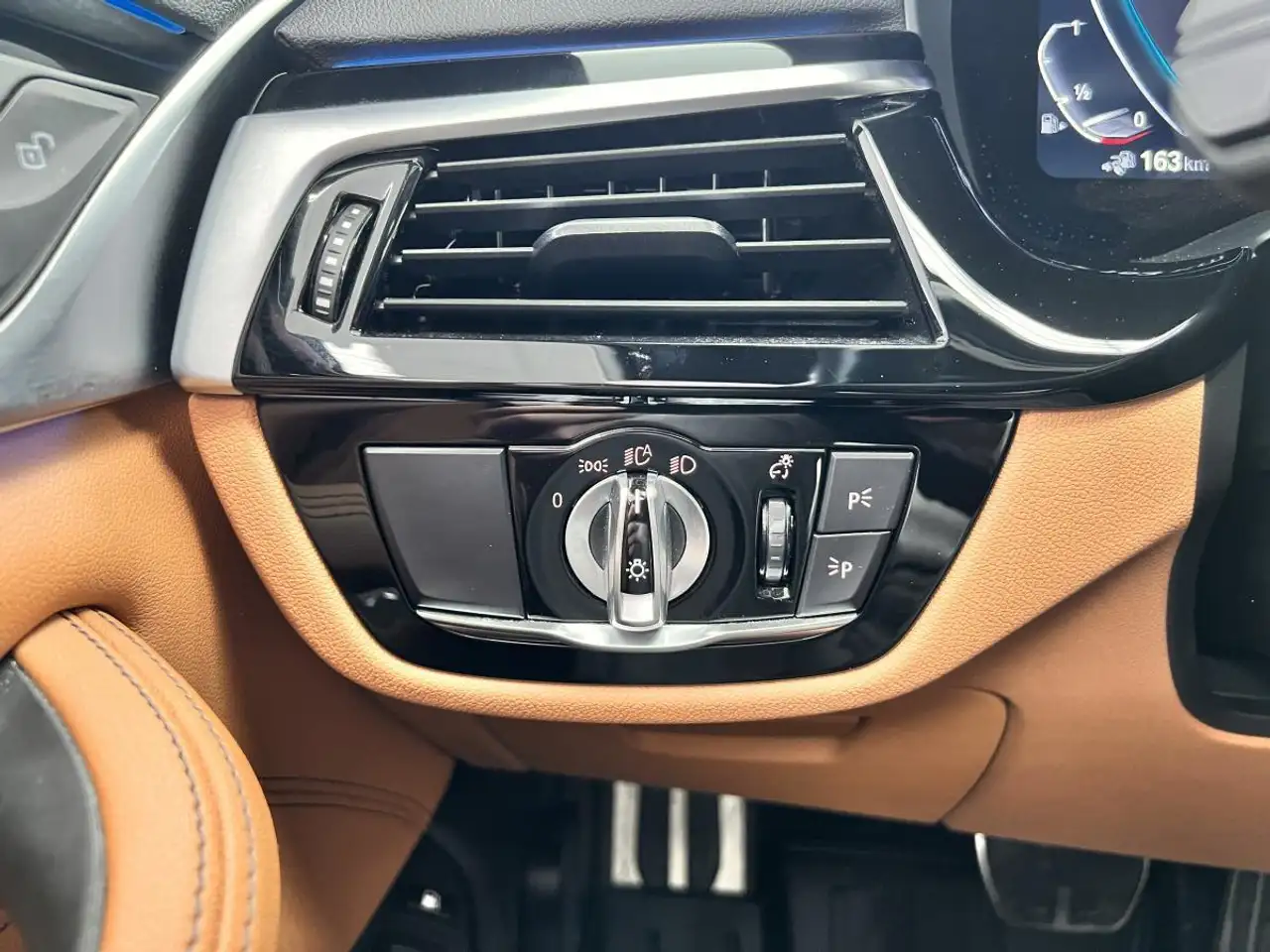 BMW 5 Series fotografie BMW 5 Series