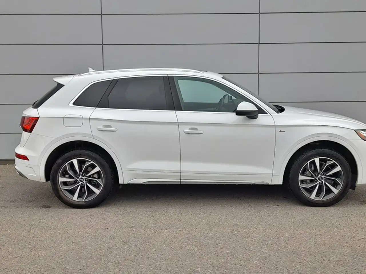Audi Q5 photo Audi Q5
