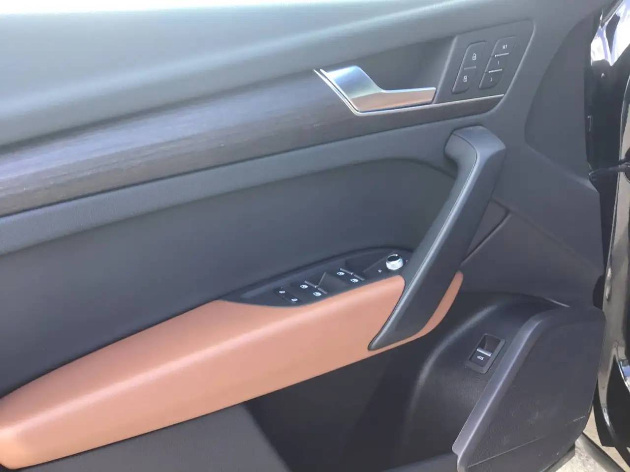 Audi Q5 снимка Audi Q5