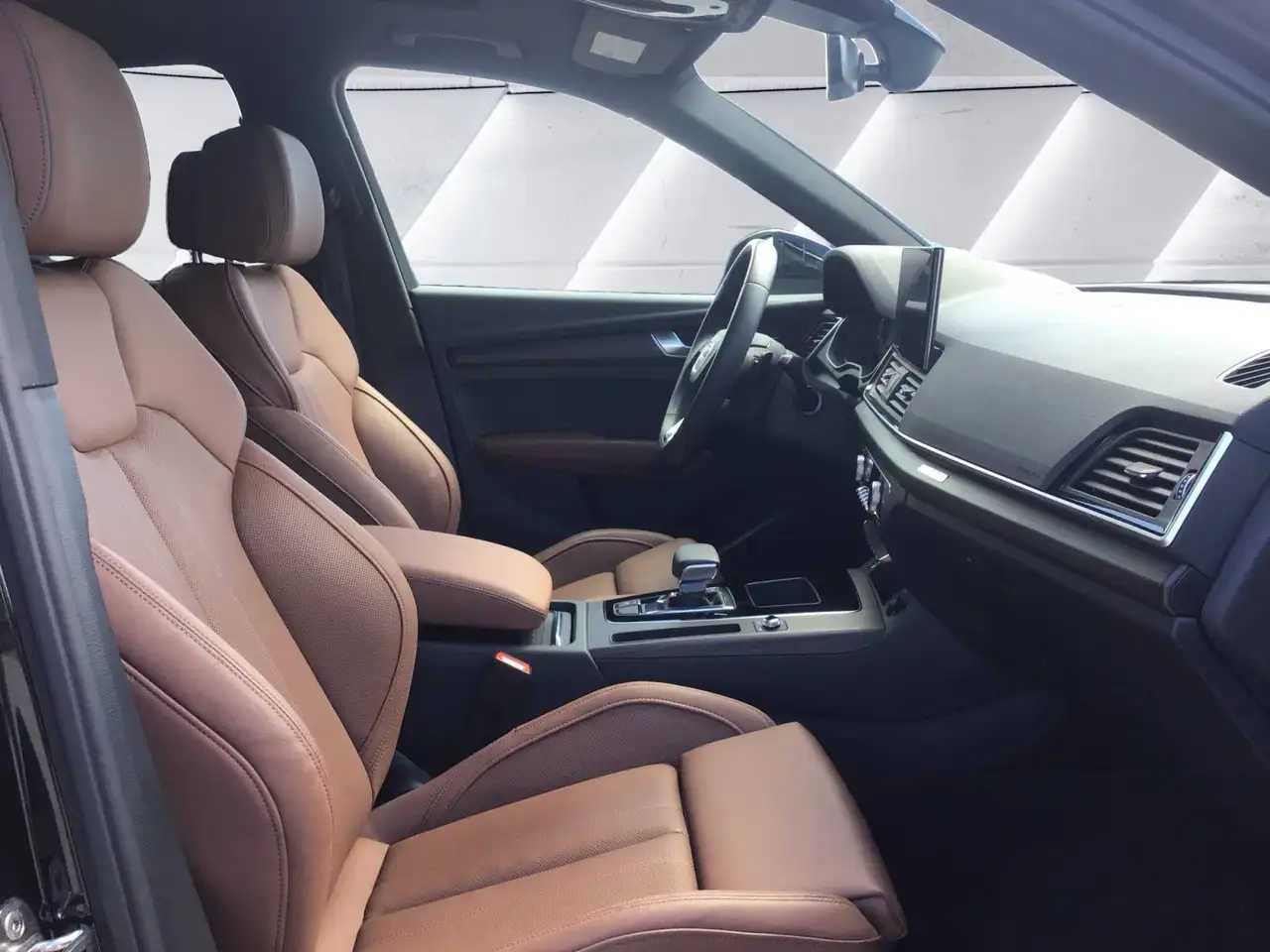 Audi Q5 снимка Audi Q5
