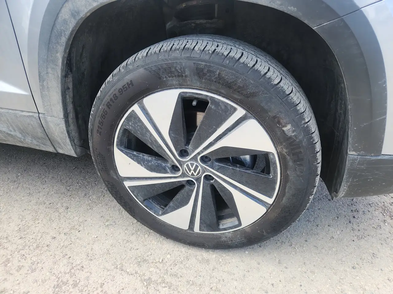 Volkswagen Taos снимка Volkswagen Taos
