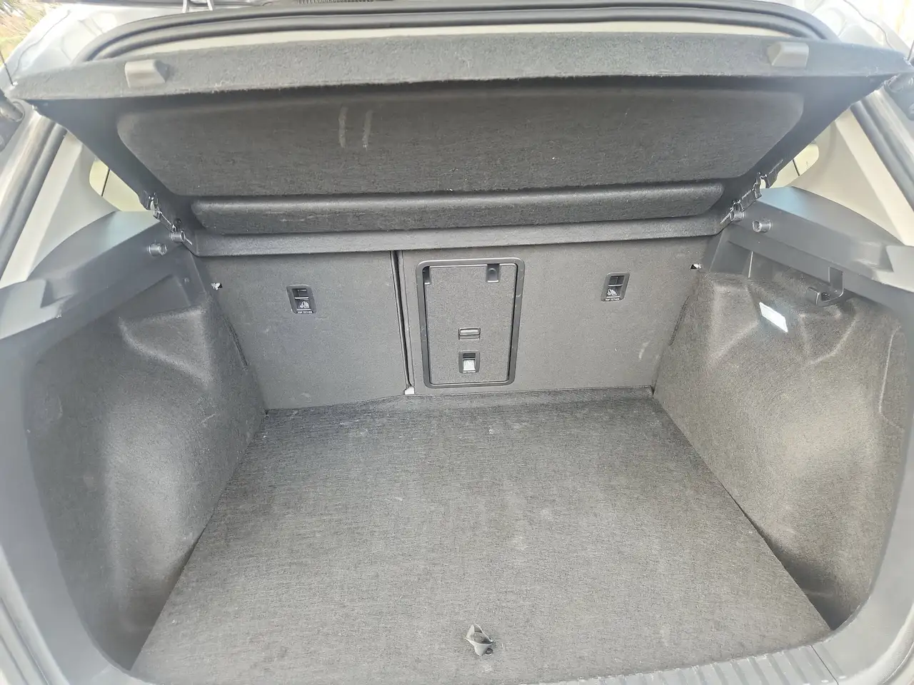 Volkswagen Taos снимка Volkswagen Taos
