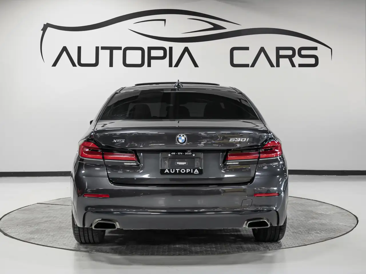BMW 5 Series снимка BMW 5 Series