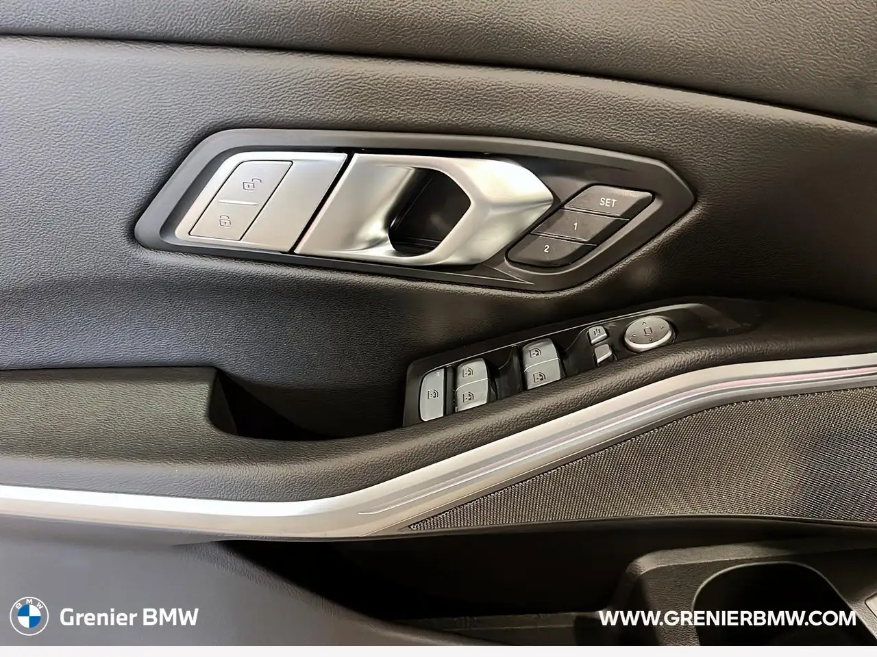 BMW 3 Series снимка BMW 3 Series