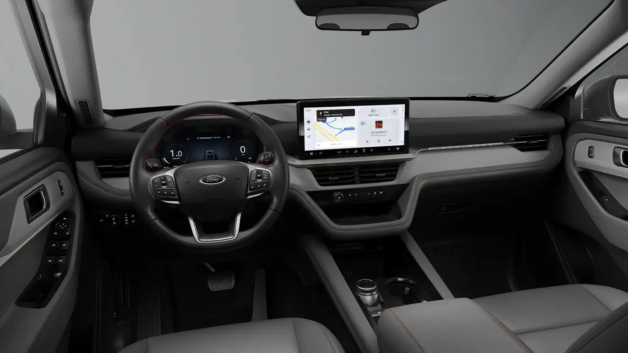 Ford Explorer снимка Ford Explorer