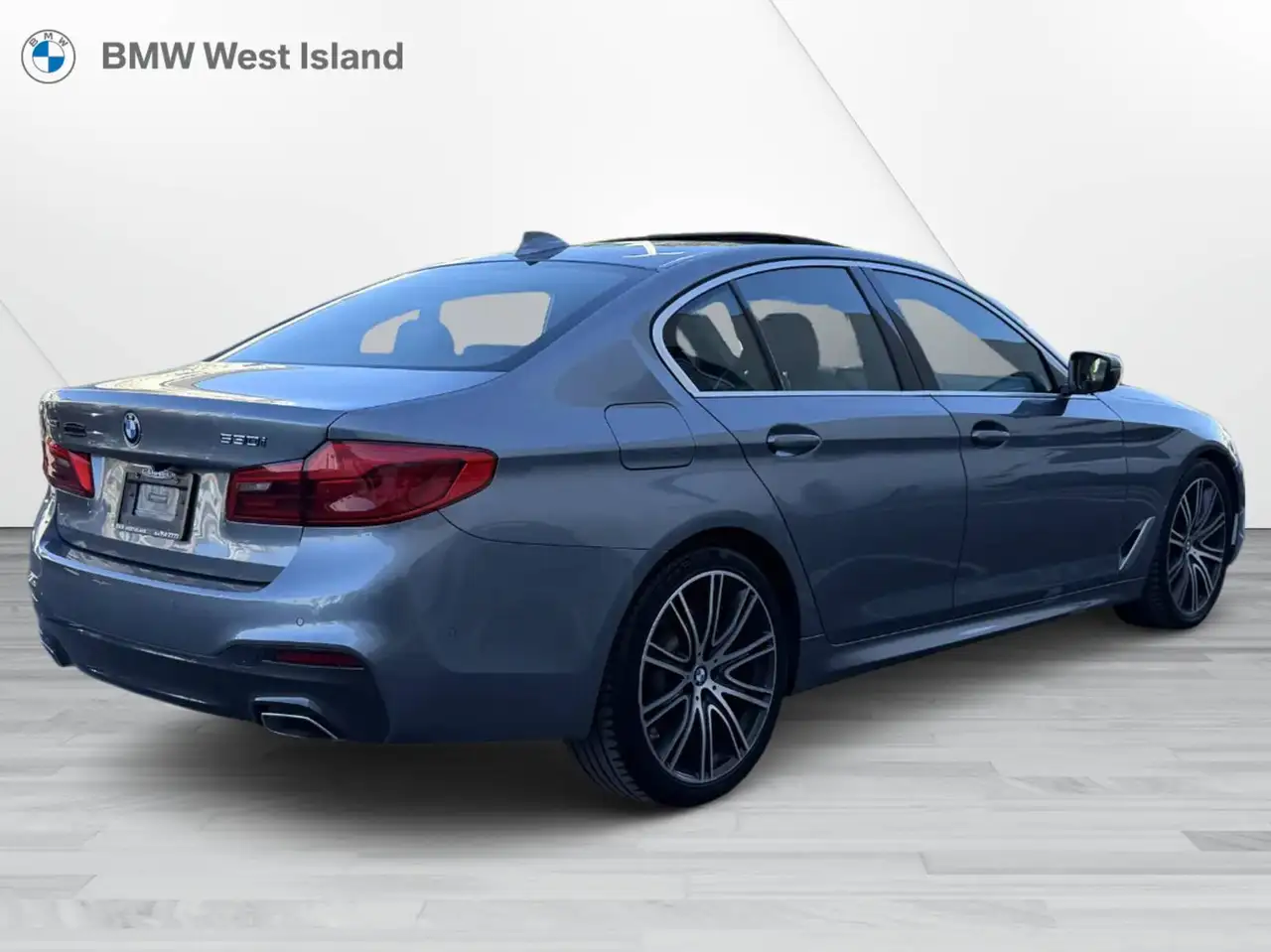BMW 5 Series снимка BMW 5 Series