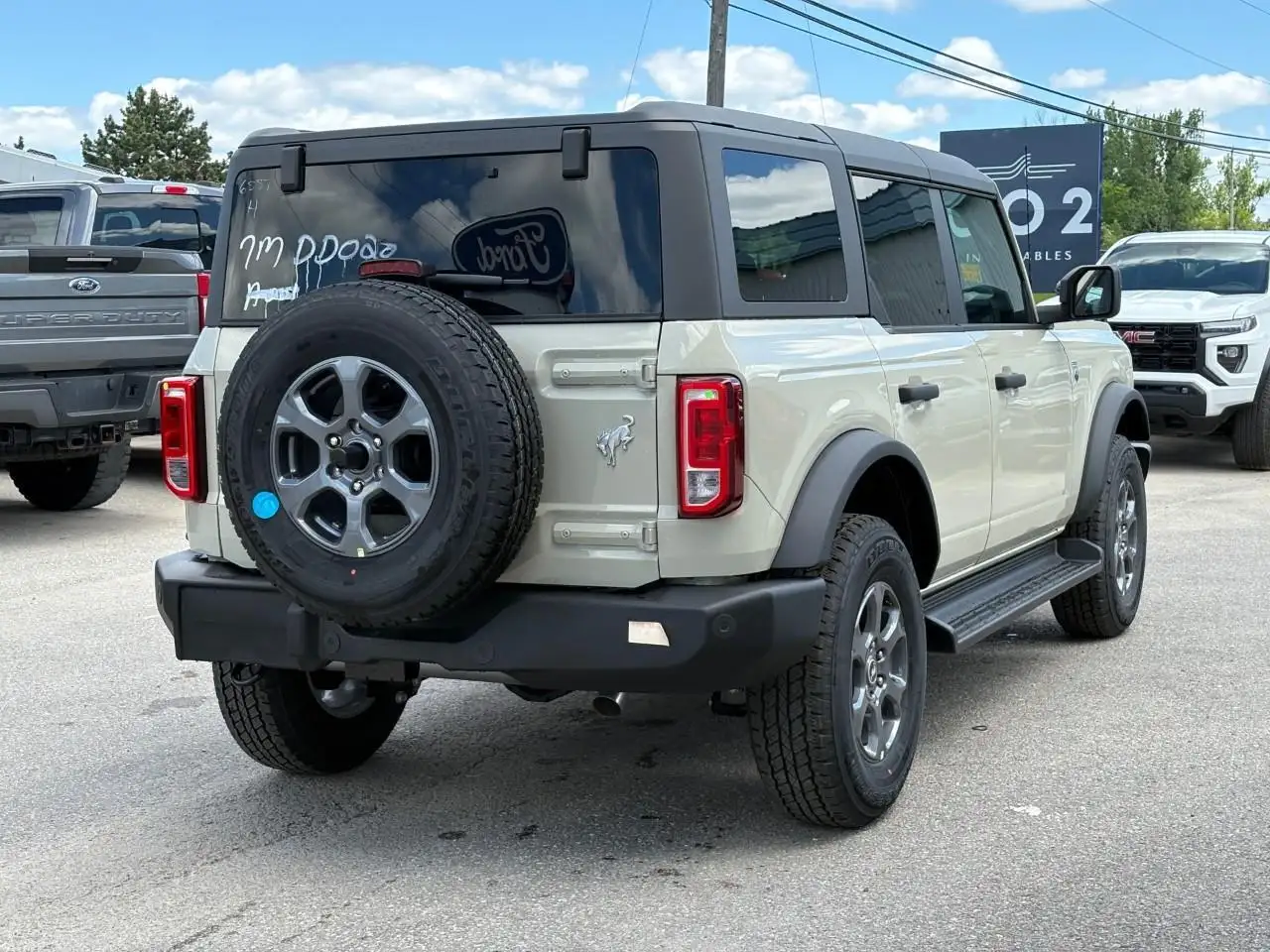 Ford Bronco снимка Ford Bronco