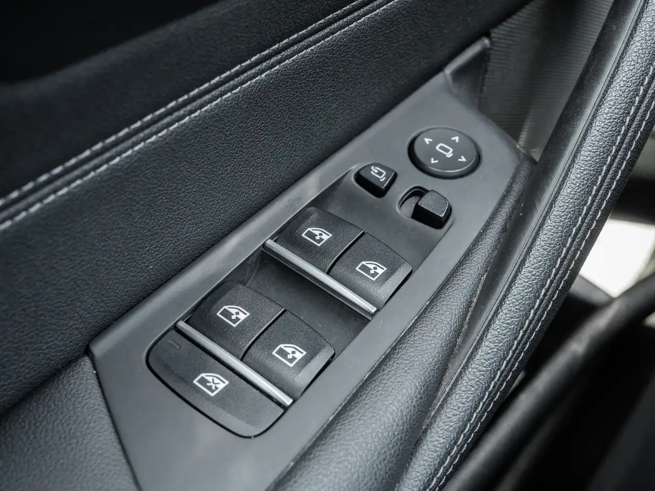 BMW 5 Series fotografie BMW 5 Series