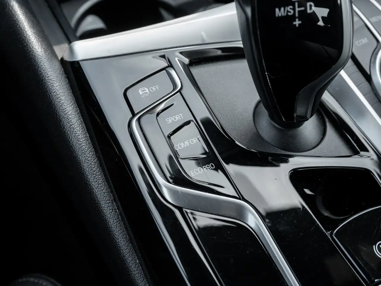 BMW 5 Series fotografie BMW 5 Series