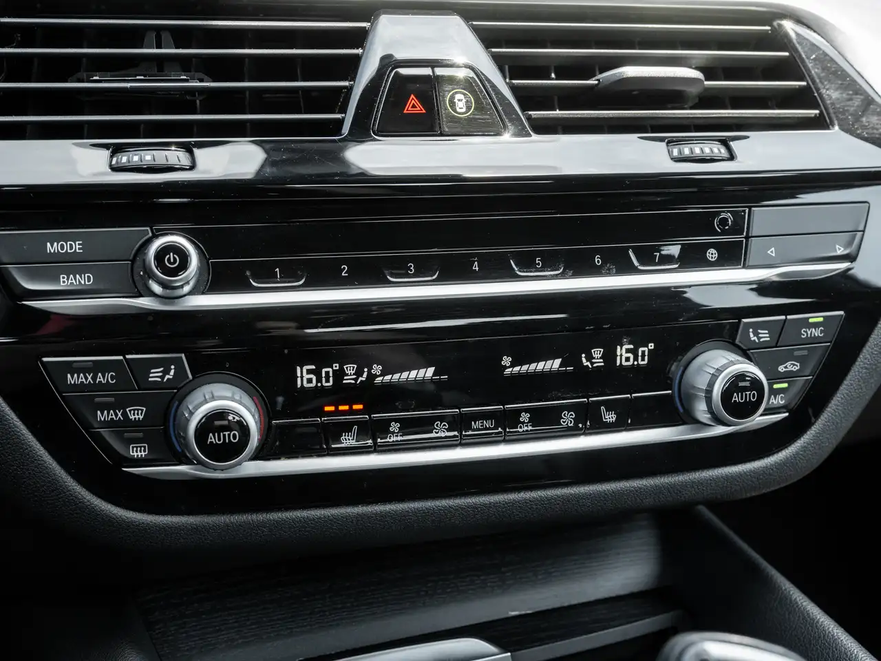 BMW 5 Series fotografie BMW 5 Series