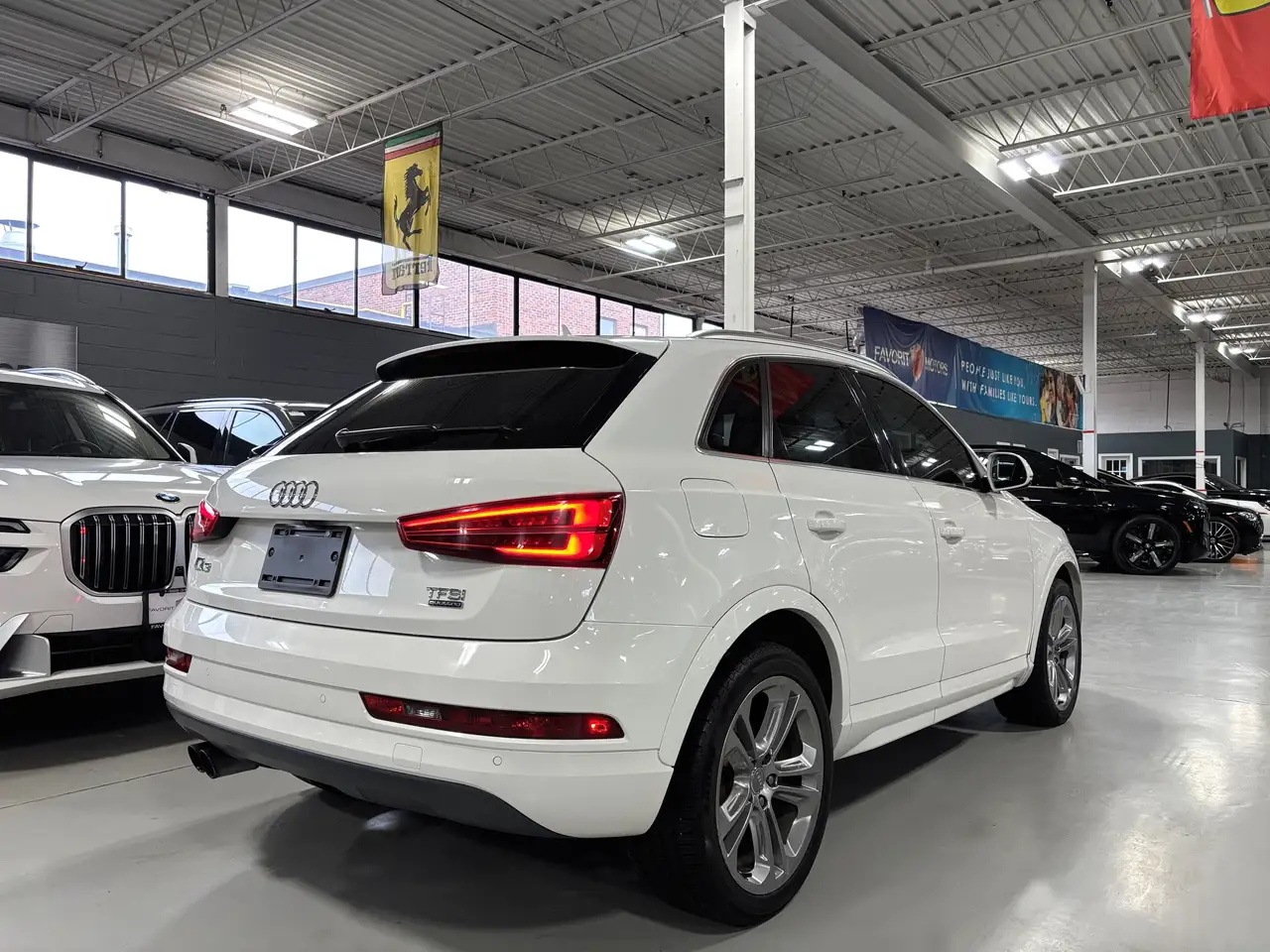 Audi Q3 fotografie Audi Q3